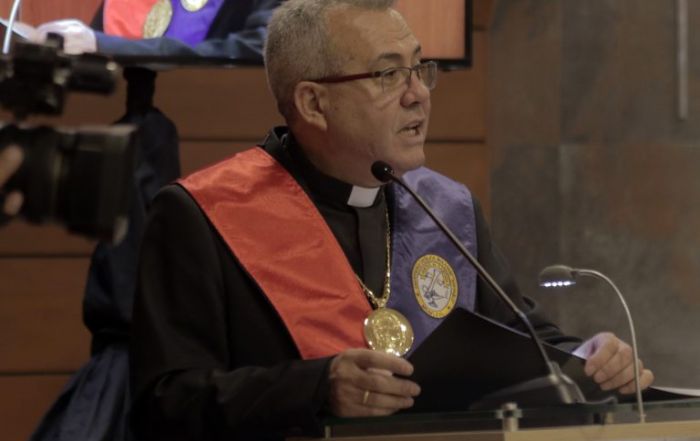 posesionUCB11 768x582 1