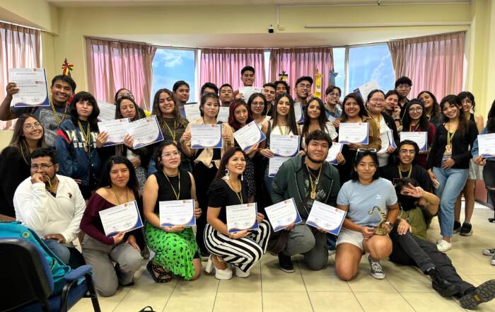 Acto de reconocimiento estudiantes de comunicacion 9