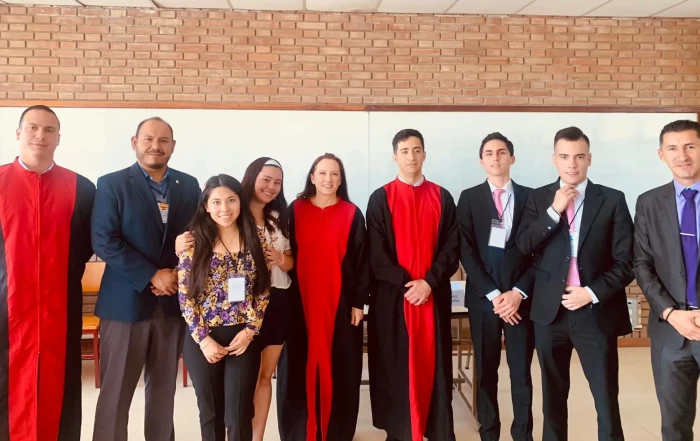 La Carrera de Derecho sede Cochabamba es ganadora de las VIII CUYUM
