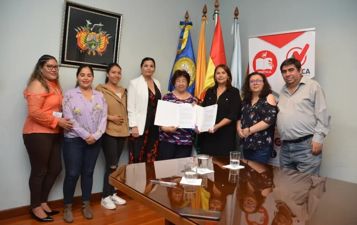 firma convenio IBNORCA 20