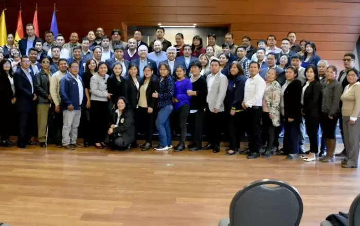 Acto de inauguracion inicio gestion academica 2024 UAC Carmen Pampa resize