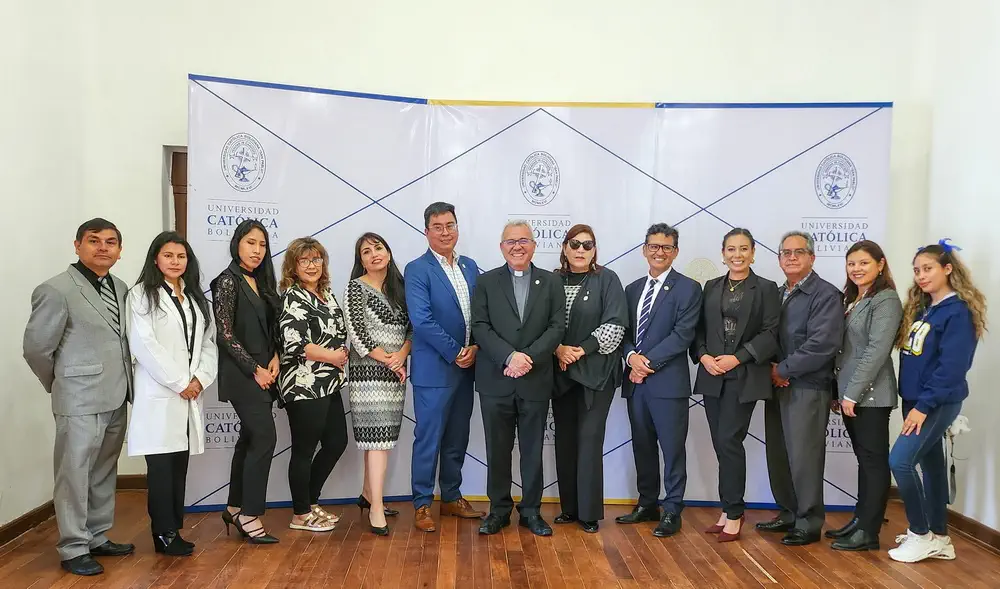 Visita de autoridades nacionales de la U.C.B. a Sede La Plata resize