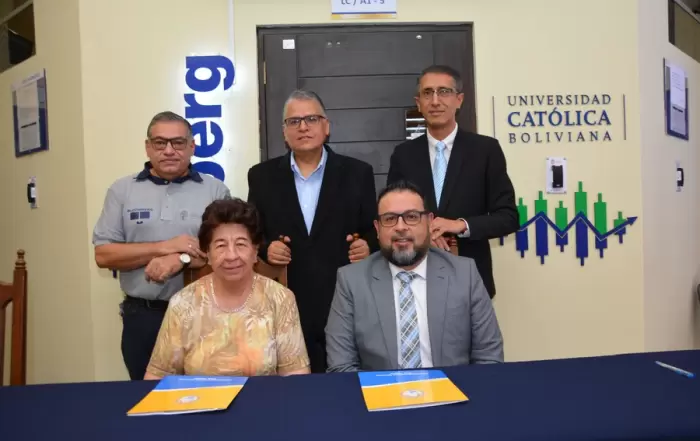 Firma Convenio DATAX Lanzamiento Observatorio Financiero 23 resize