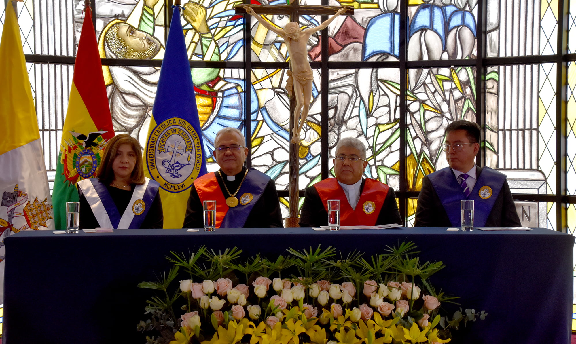 Rector Nacional en el 58 Aniversario ucb nacional