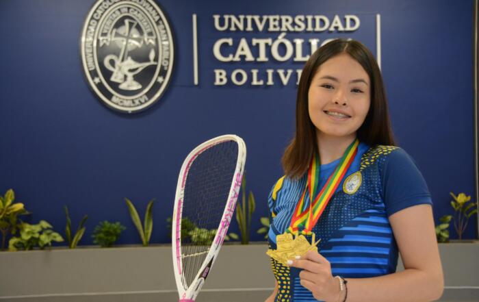 Natalia Carolina Mendez Veizaga por su brillante participacion en el 2do Campeonato Nacional Junior Clasificatorio al Mundial ucb cochabamab 2