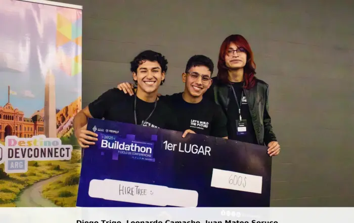 Cuatro estudiantes de Ingenieria de Sistemas ganan la Bildathon Bolivia 2025 y viajaran a Buenos Aires 3 resize
