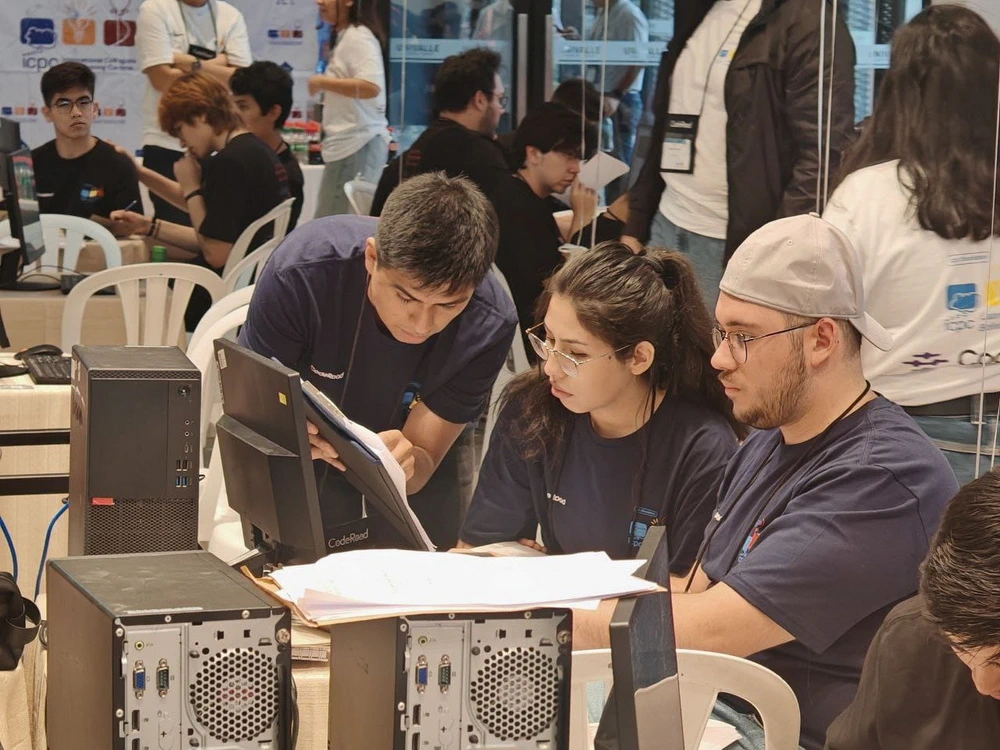 Competencia Latinoamericana ICPC 2025 (6)_resize