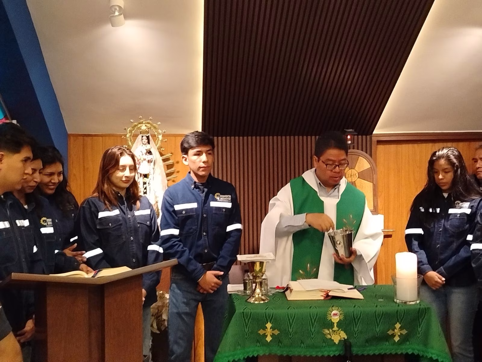 centro de estudiantes ingenieria industrial 2026 ucb cochabamba (6) centro de estudiantes ingenieria industrial 2026 ucb cochabamba 6