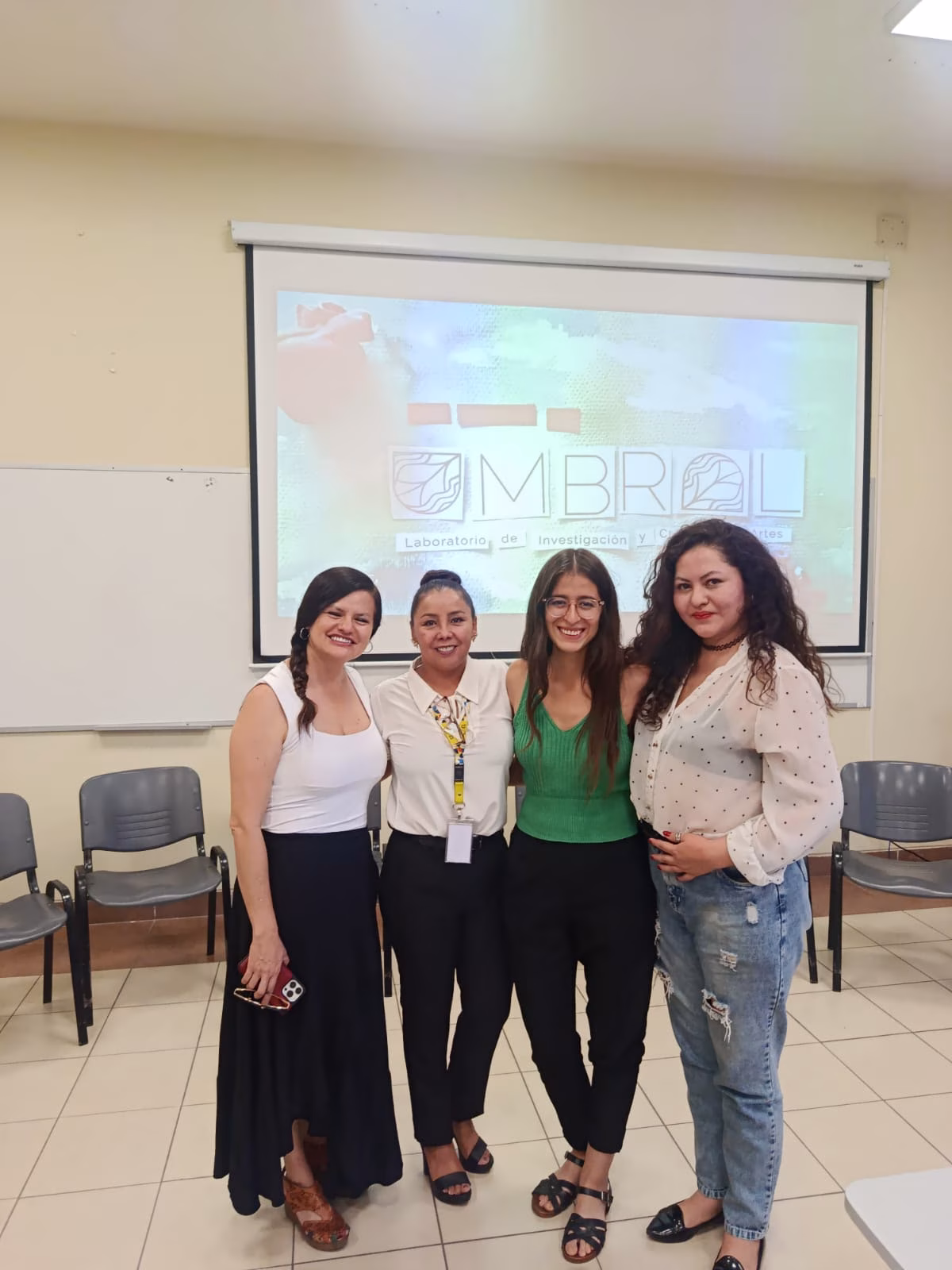 Cine y Diálogo Tejiendo Futuro desde los Residuos (2) Cine y Dialogo Tejiendo Futuro desde los Residuos 2