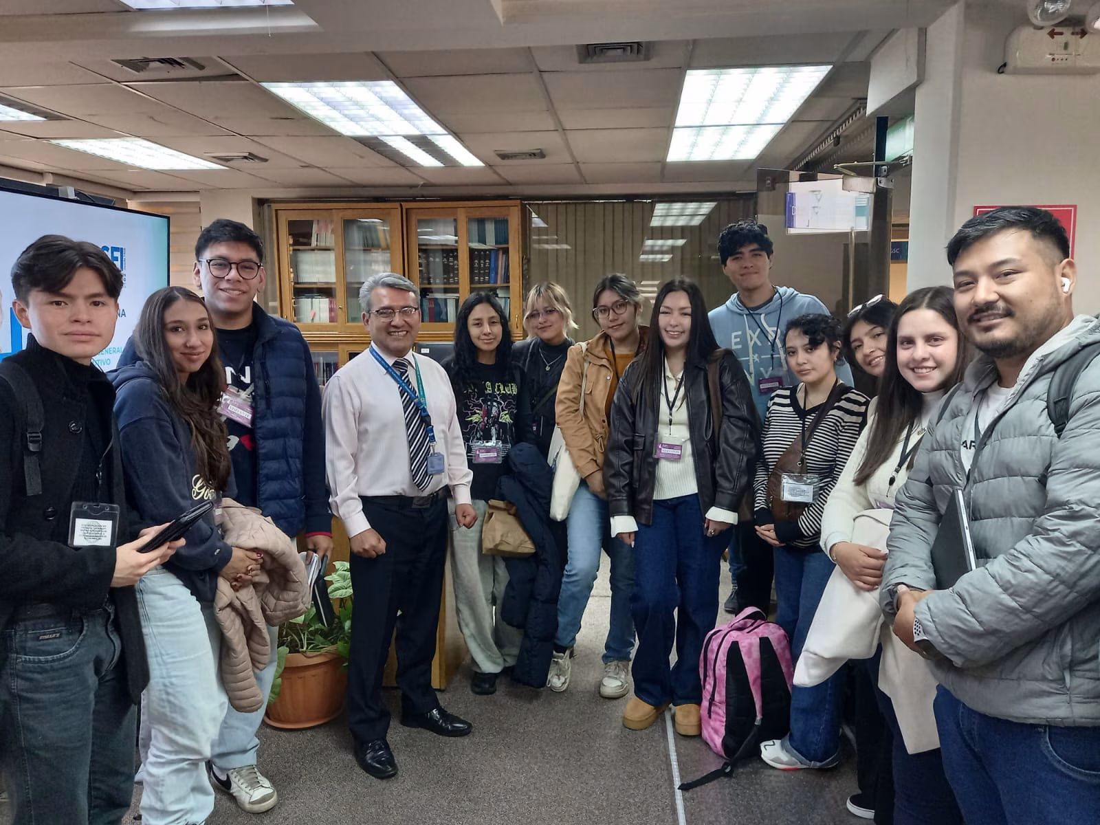 Estudiantes de Ingeniería Financiera visitan la ASFI por activos virtuales 4 Estudiantes de Ingenieria Financiera visitan la ASFI por activos virtuales 3