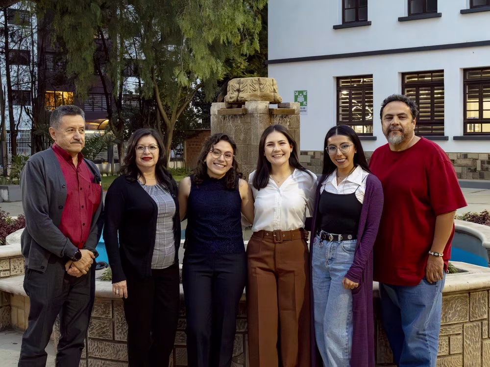 comunicacion social ucb 36 años (7)_resize comunicacion social ucb 36 anos 7 resize